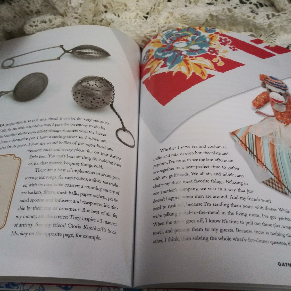 The Kitchen Linens Book - Picture 7 of 8